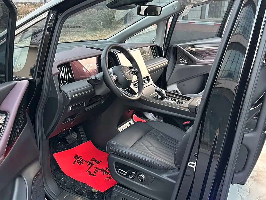 GAC Motor Trumpchi M8 2024 — фото 4