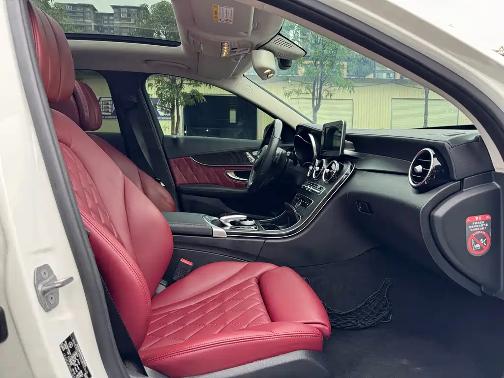 Mercedes-Benz C-Class 2017 — фото 42