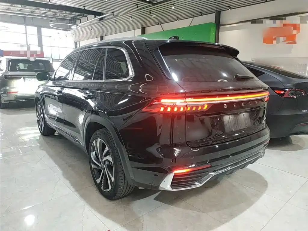 Geely Xingyue L 2024 — фото 5
