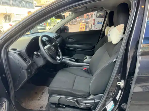 Honda Vezel 2015
