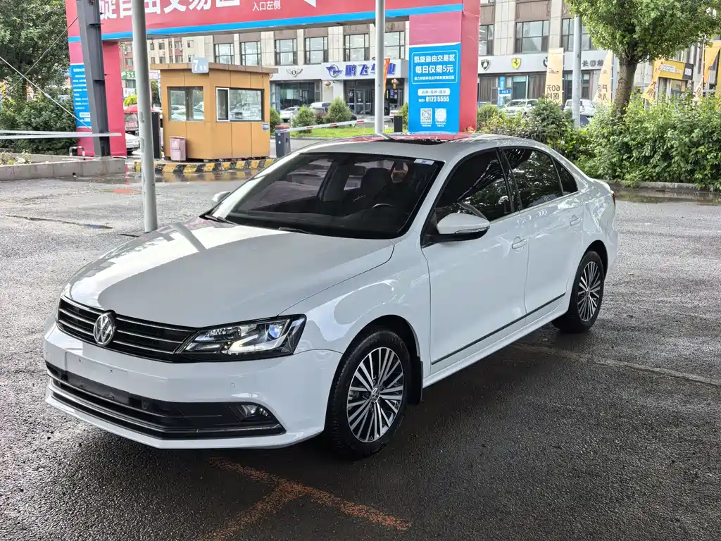 Volkswagen Sagitar 2017 — фото 1