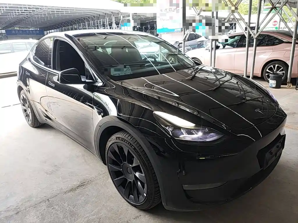 Tesla Model Y 2023 — фото 22
