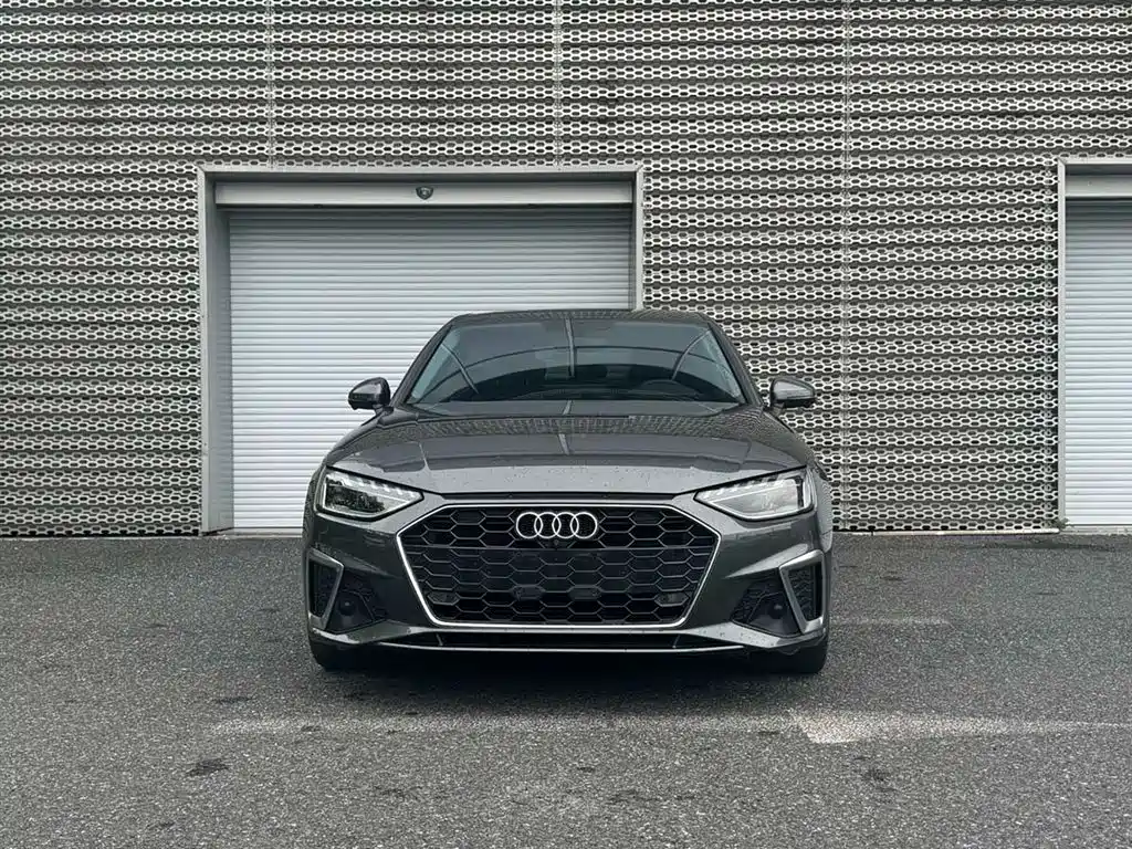 Audi A4L 2020 — фото 2