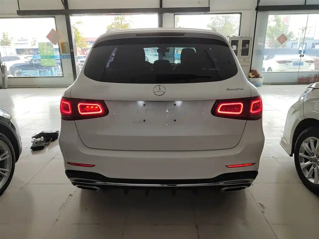Mercedes-Benz GLC 2021 — фото 4
