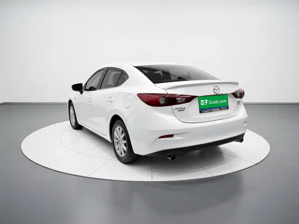 Mazda 3 Axela 2016