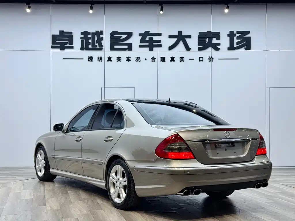 Mercedes-Benz E-Class 2007 — фото 16