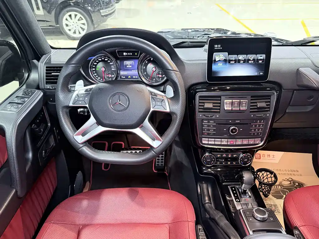 Mercedes-Benz G-Class 2018 — фото 16