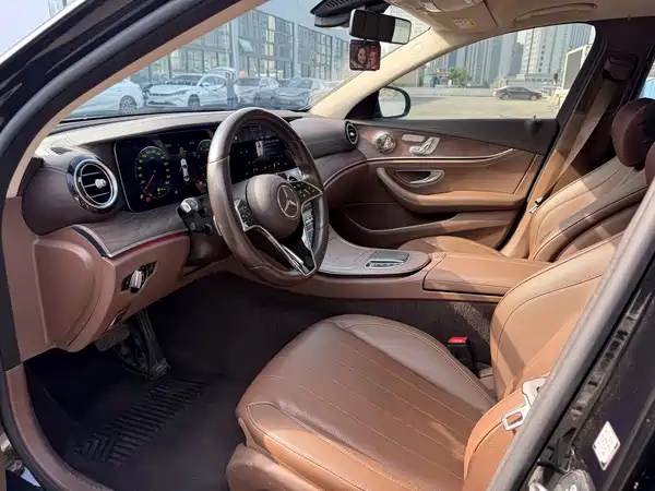 Mercedes-Benz E-Class 2021