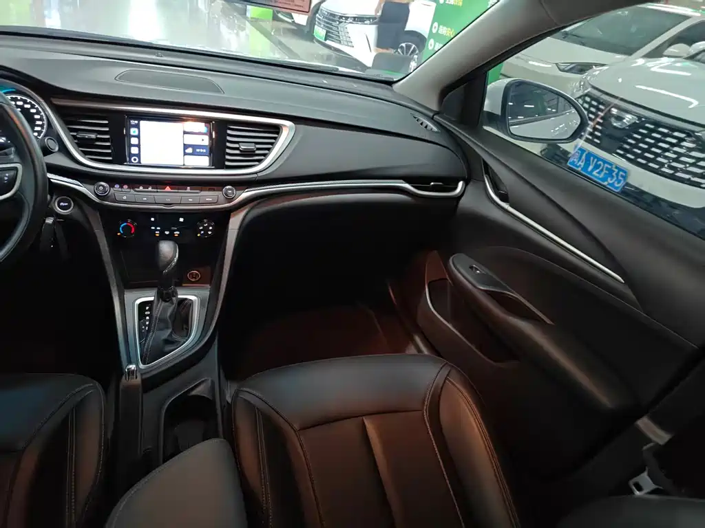 Buick Excelle 2021 — фото 10