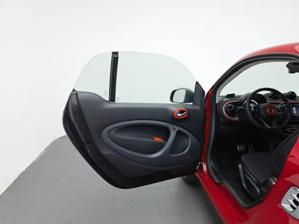 smart fortwo 2019 — фото 8