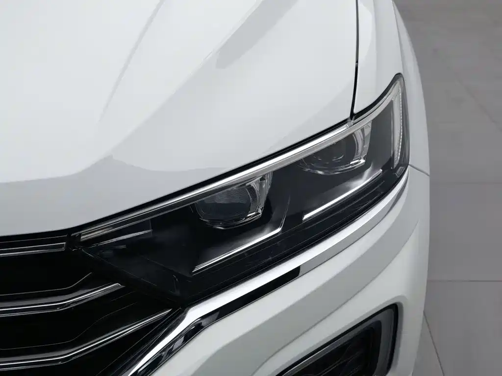 Volkswagen T-Roc 2021 — фото 7