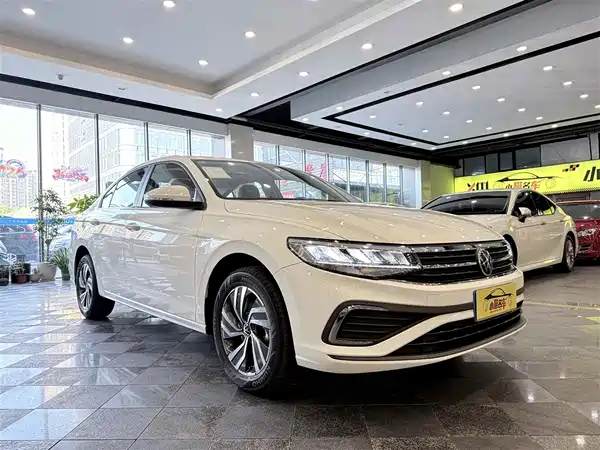 Volkswagen Bora 2025