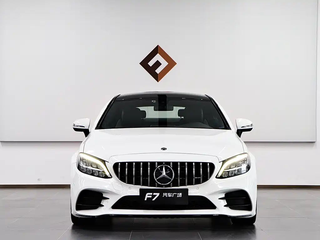 Mercedes-Benz C-Class 2019 — фото 2