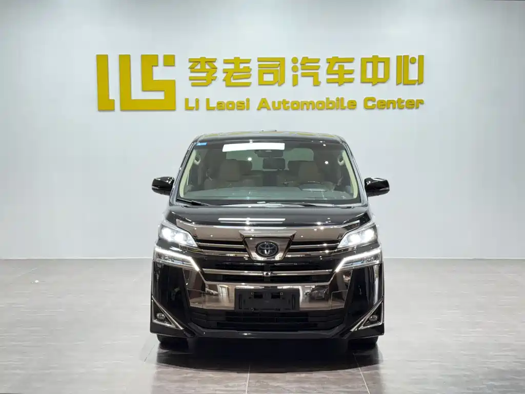 Toyota Vellfire 2020 — фото 3