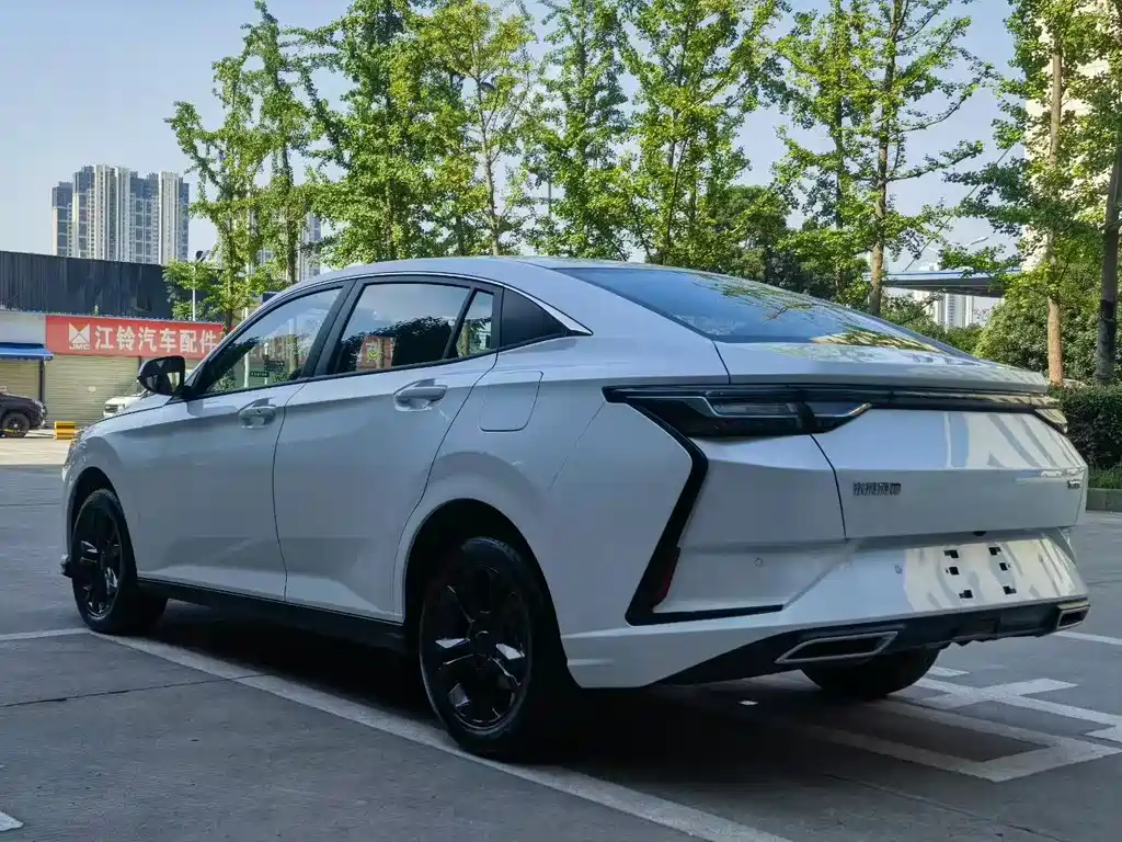 Dongfeng Yixuan 2025