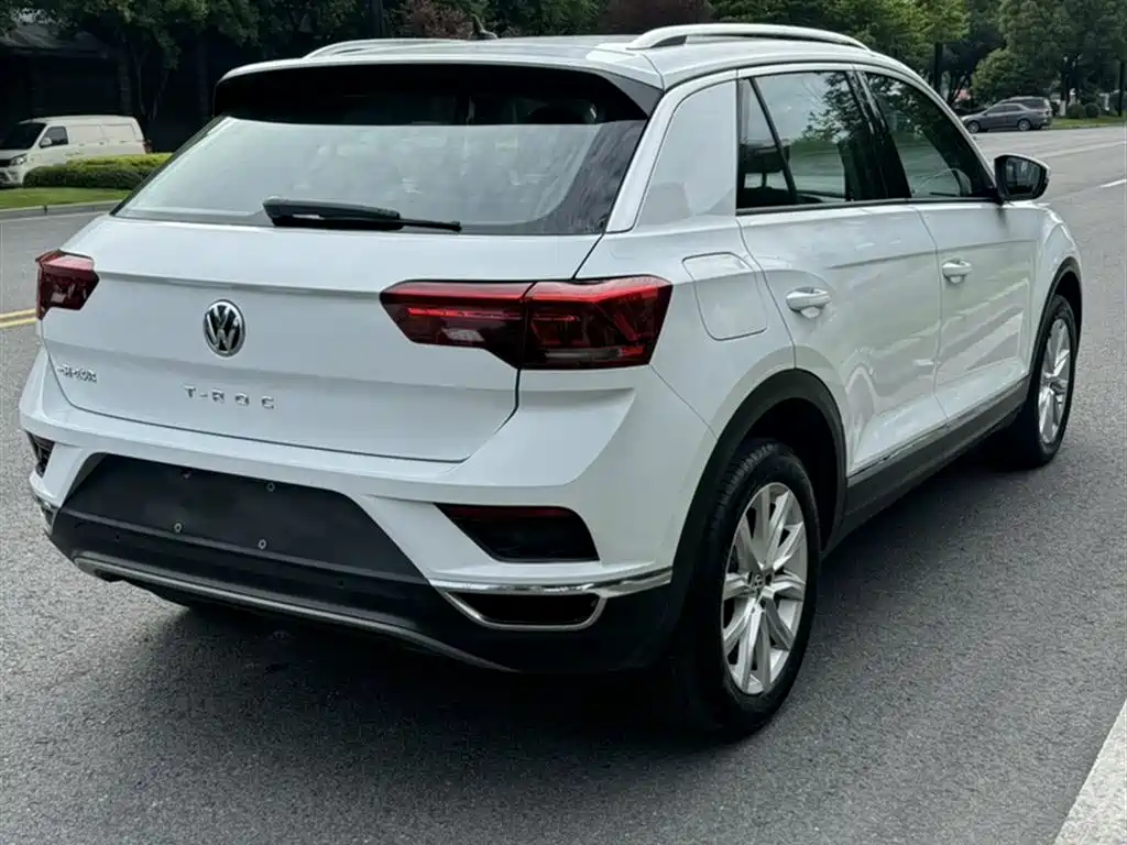 Volkswagen T-Roc 2020 — фото 12