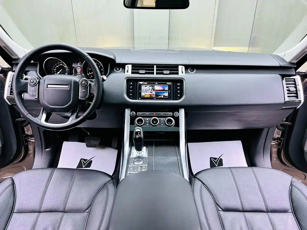 Land Rover Range Rover Sport 2017 — фото 9