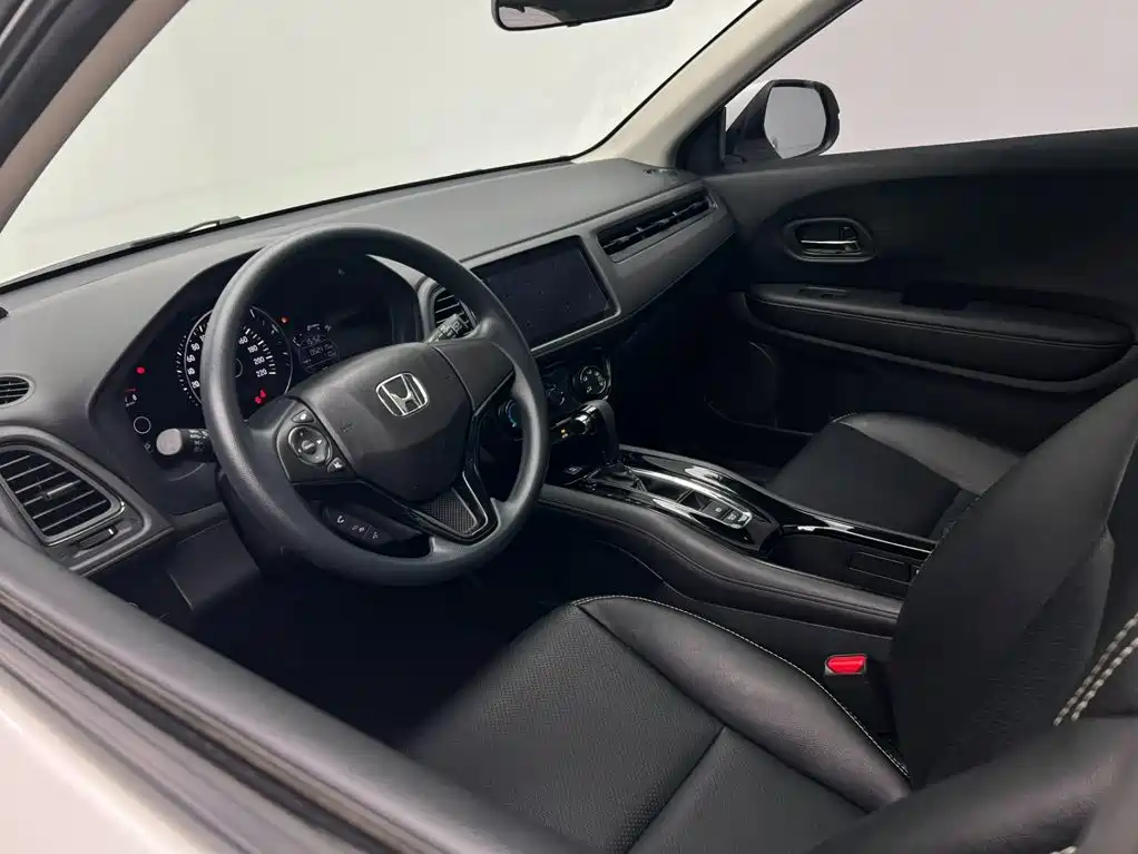 Honda Vezel 2022 — фото 13