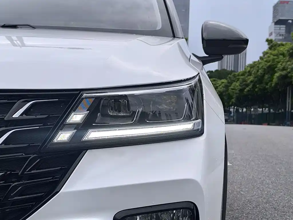 Wuling Xingchi 2022 — фото 10