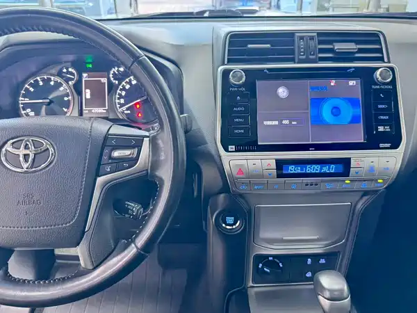 Toyota Prado 2019