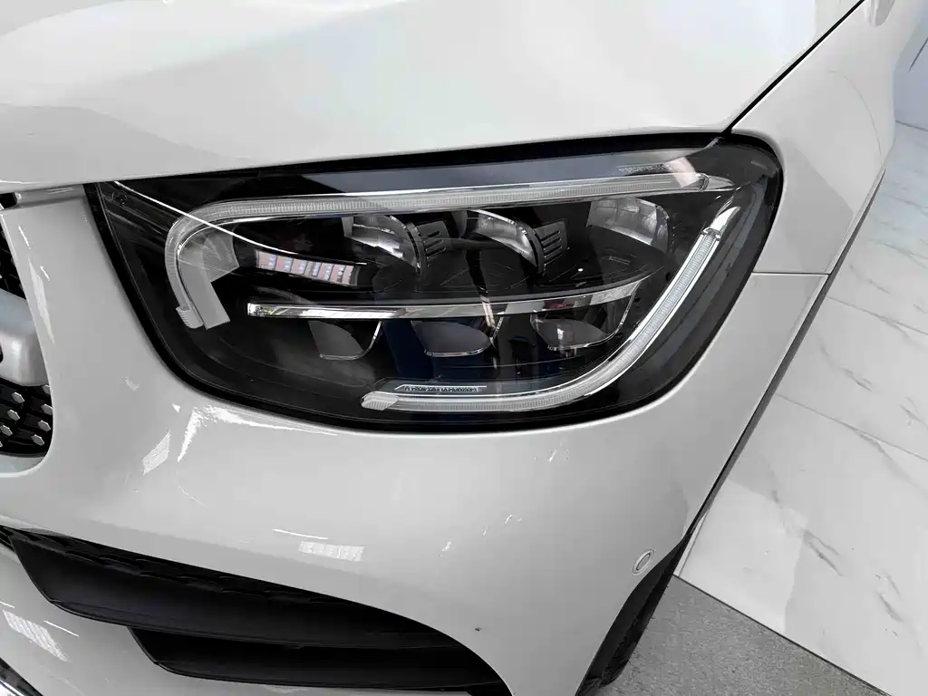 Mercedes-Benz GLC 2022