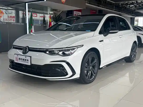 Volkswagen Golf 2023