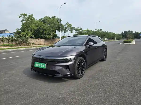 Zeekr 007GT 2025