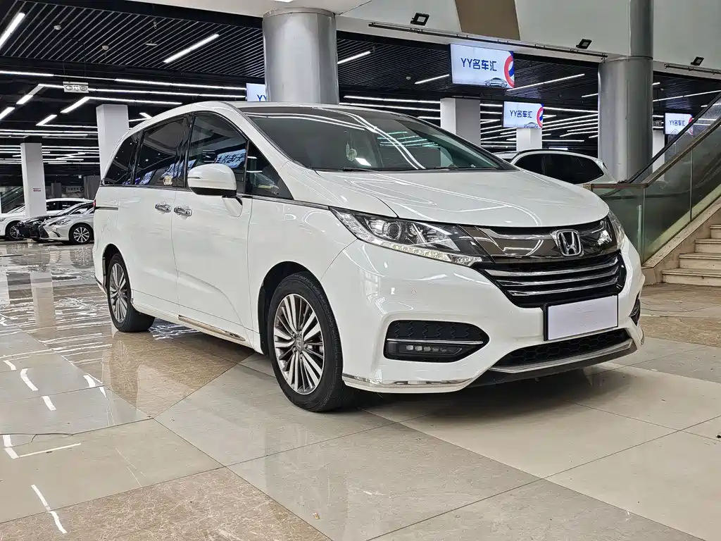 Honda Odyssey 2020 — фото 3