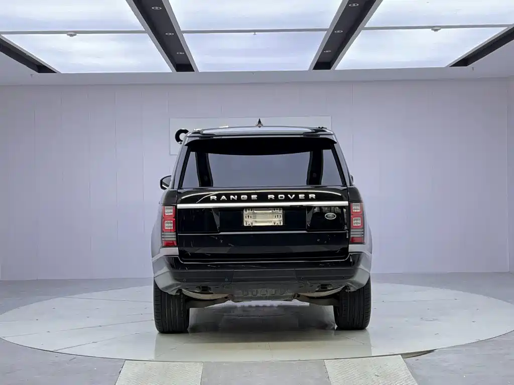 Land Rover Range Rover 2018 — фото 4