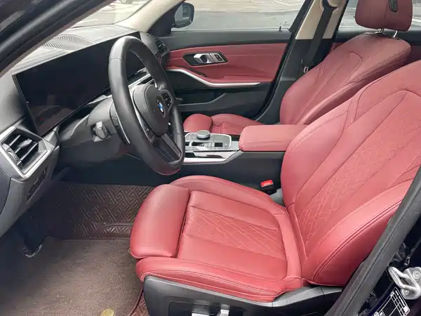 BMW 3 Series 2023