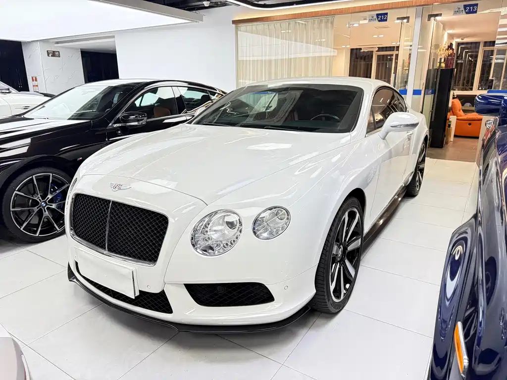 Bentley Continental 2016 — фото 1