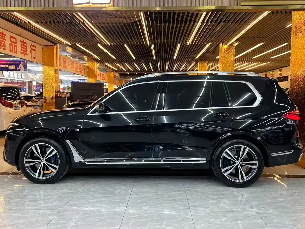 BMW X7 2024 — фото 3