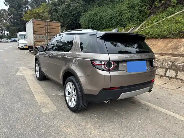 Land Rover Discovery Sport 2017