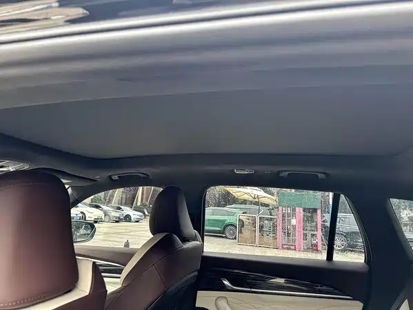 Geely Xingyue L 2022