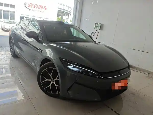 BYD Han L 2025