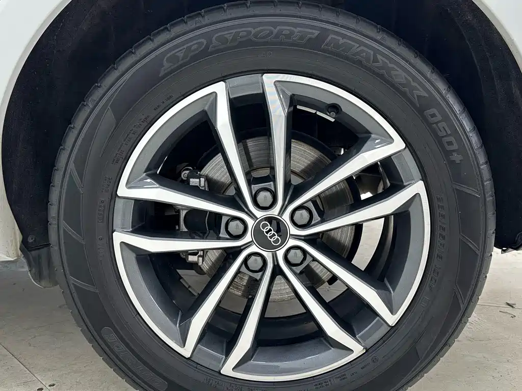 Audi Q3 2022 — фото 18
