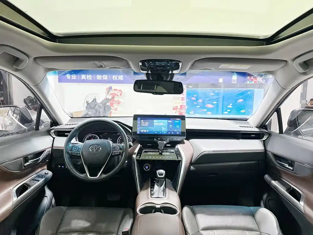 Toyota Harrier 2022 — фото 5