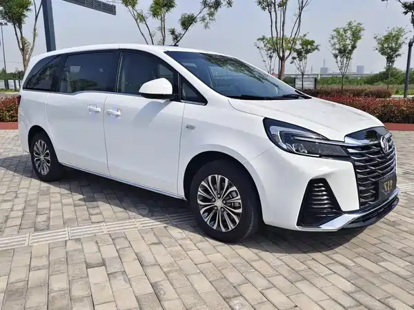 Buick GL8 2023