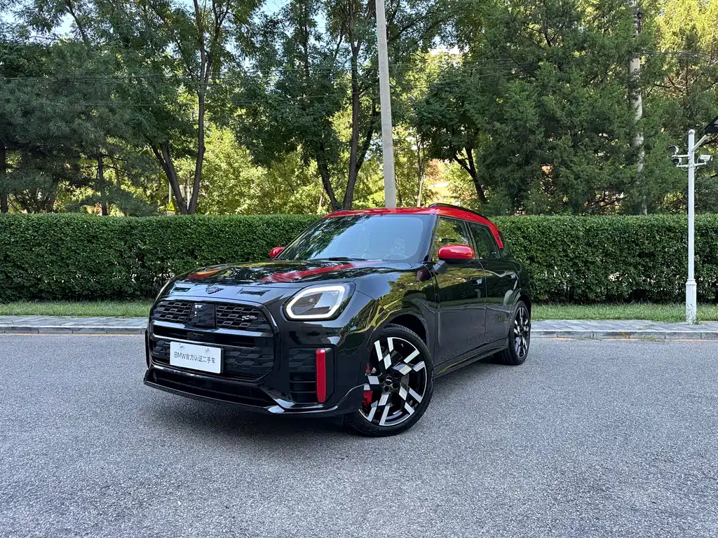 MINI JCW COUNTRYMAN 2025 — фото 1