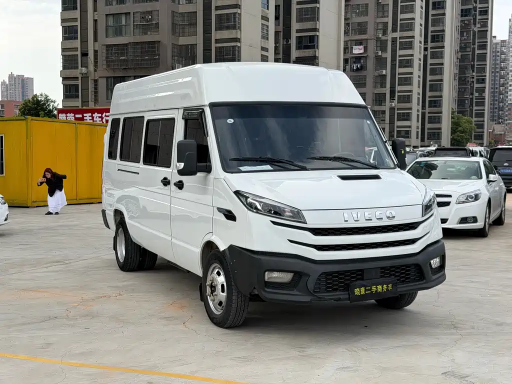 IVECO Daily 2025 — фото 2