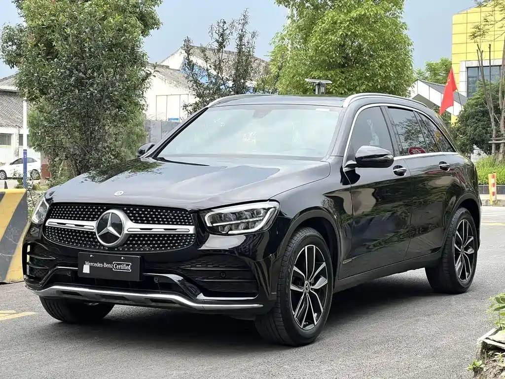 Mercedes-Benz GLC 2021 — фото 1