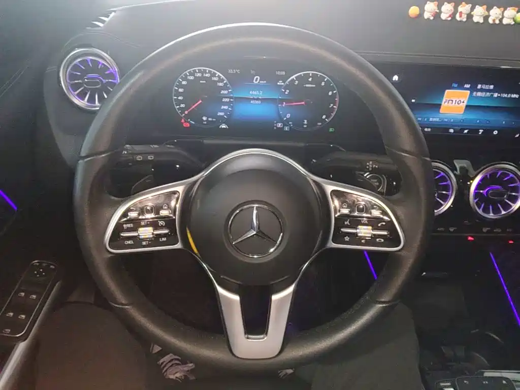 Mercedes-Benz GLA 2023 — фото 11