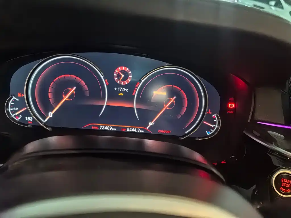 BMW 6 Series GT 2018 — фото 14