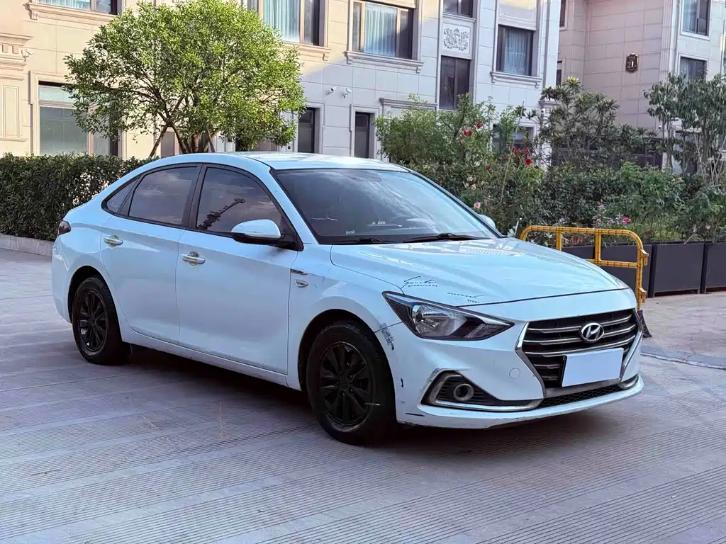 Hyundai Joyful 2018