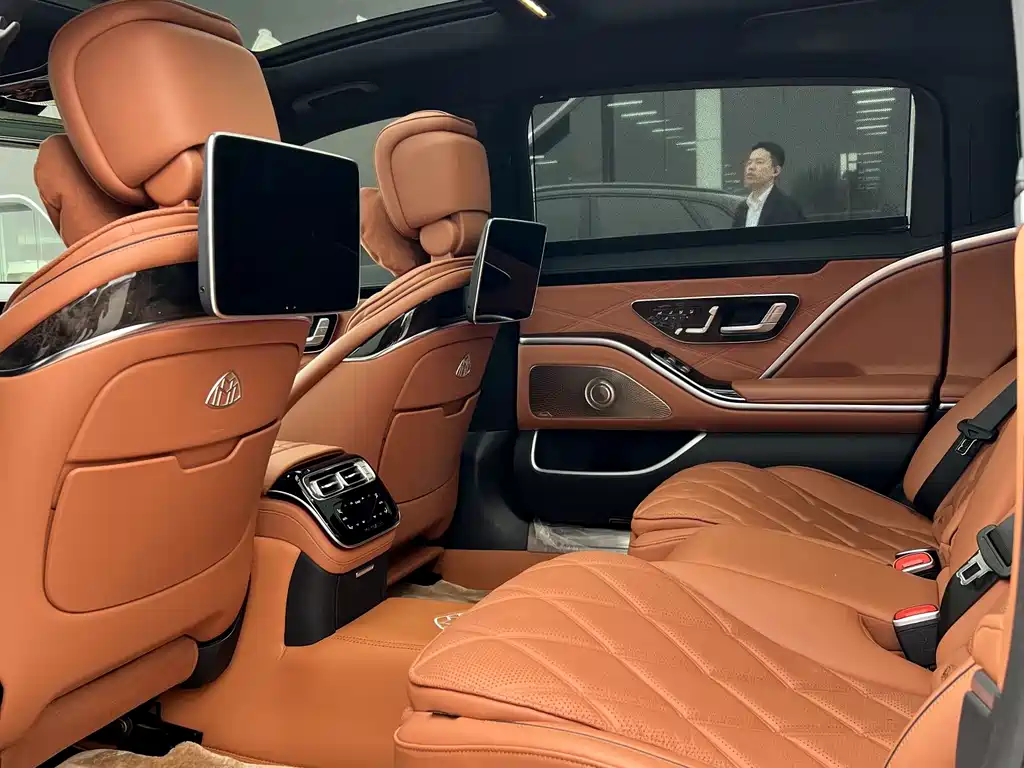 Mercedes-Benz S-Class 2023 — фото 6