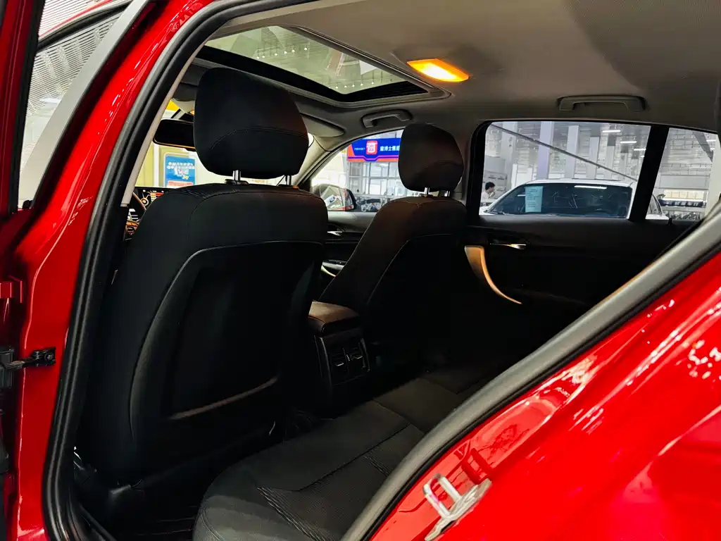 BMW 1 Series 2015