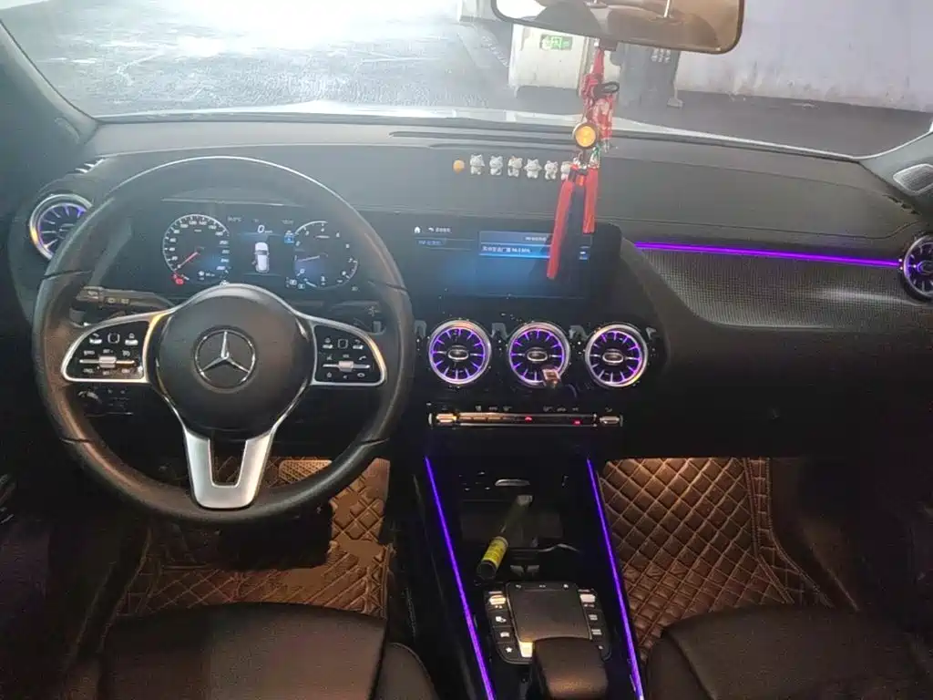 Mercedes-Benz GLA 2023 — фото 10