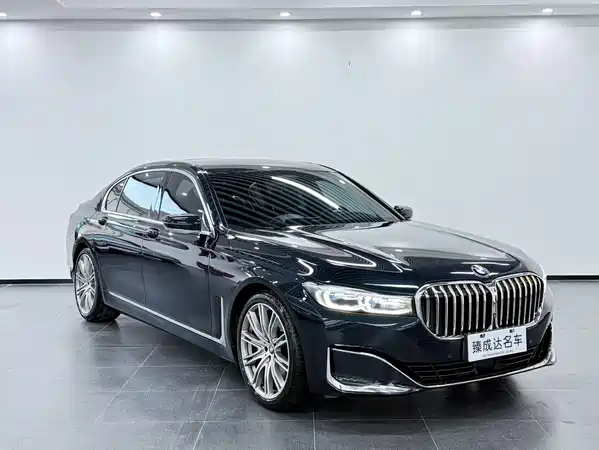 BMW 7 Series 2021