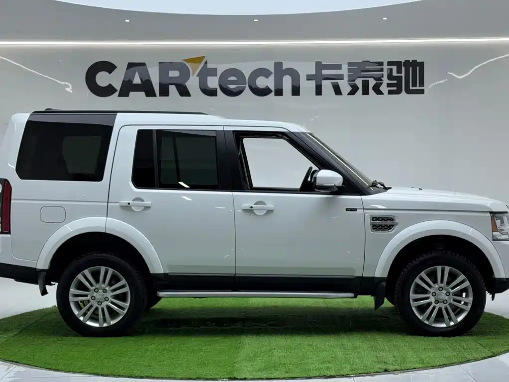 Land Rover Discovery 2016 — фото 5