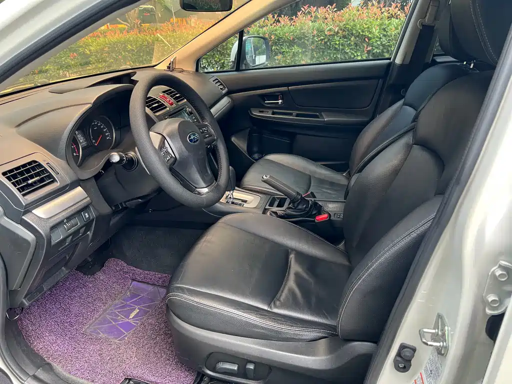 Subaru XV 2014 — фото 9